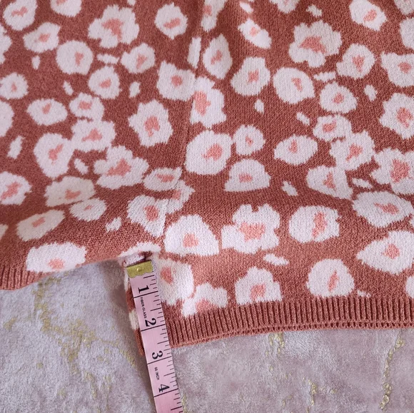 UGG | Womens Shaina Shorts - Picture 12 of 14